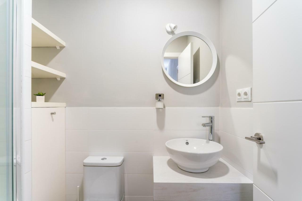 Triana 3 Bedrooms & 2 Bath Parking Included Seville Exterior photo
