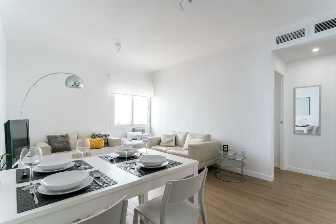 Triana 3 Bedrooms & 2 Bath Parking Included Seville Exterior photo