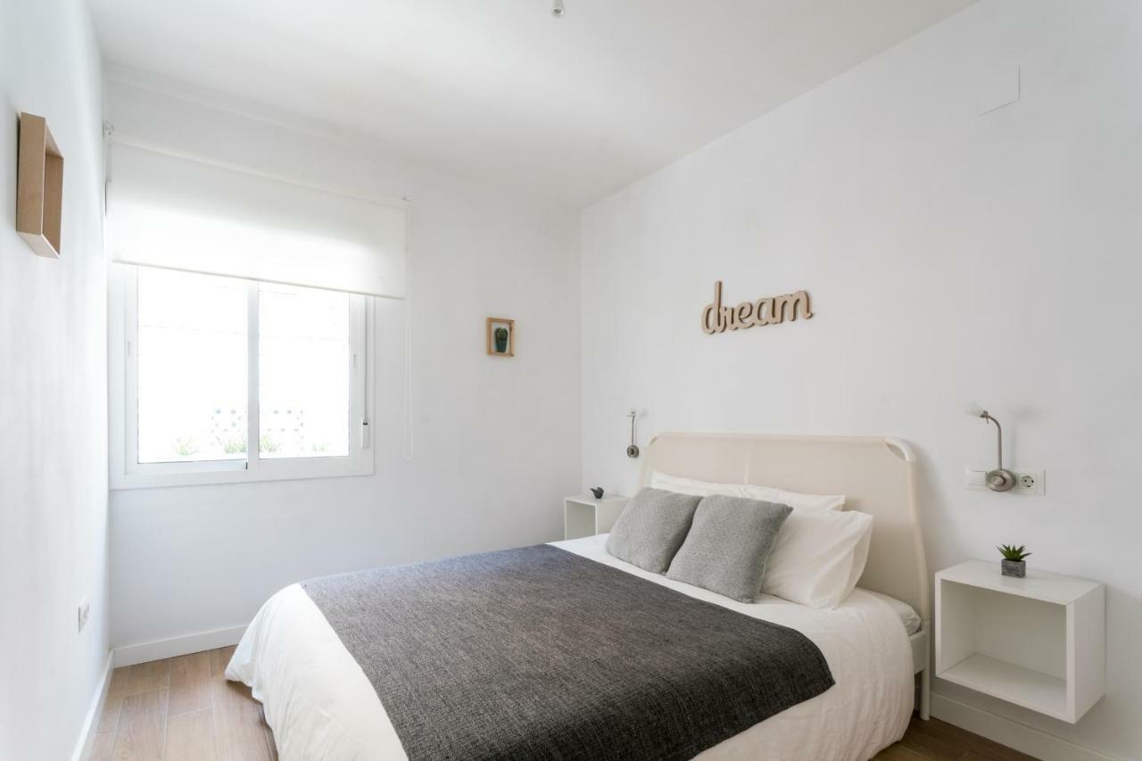 Triana 3 Bedrooms & 2 Bath Parking Included Seville Exterior photo